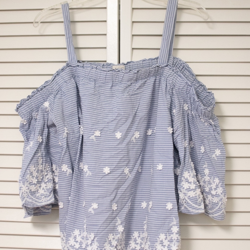 Striped Off-Shoulder Blouse (XL)